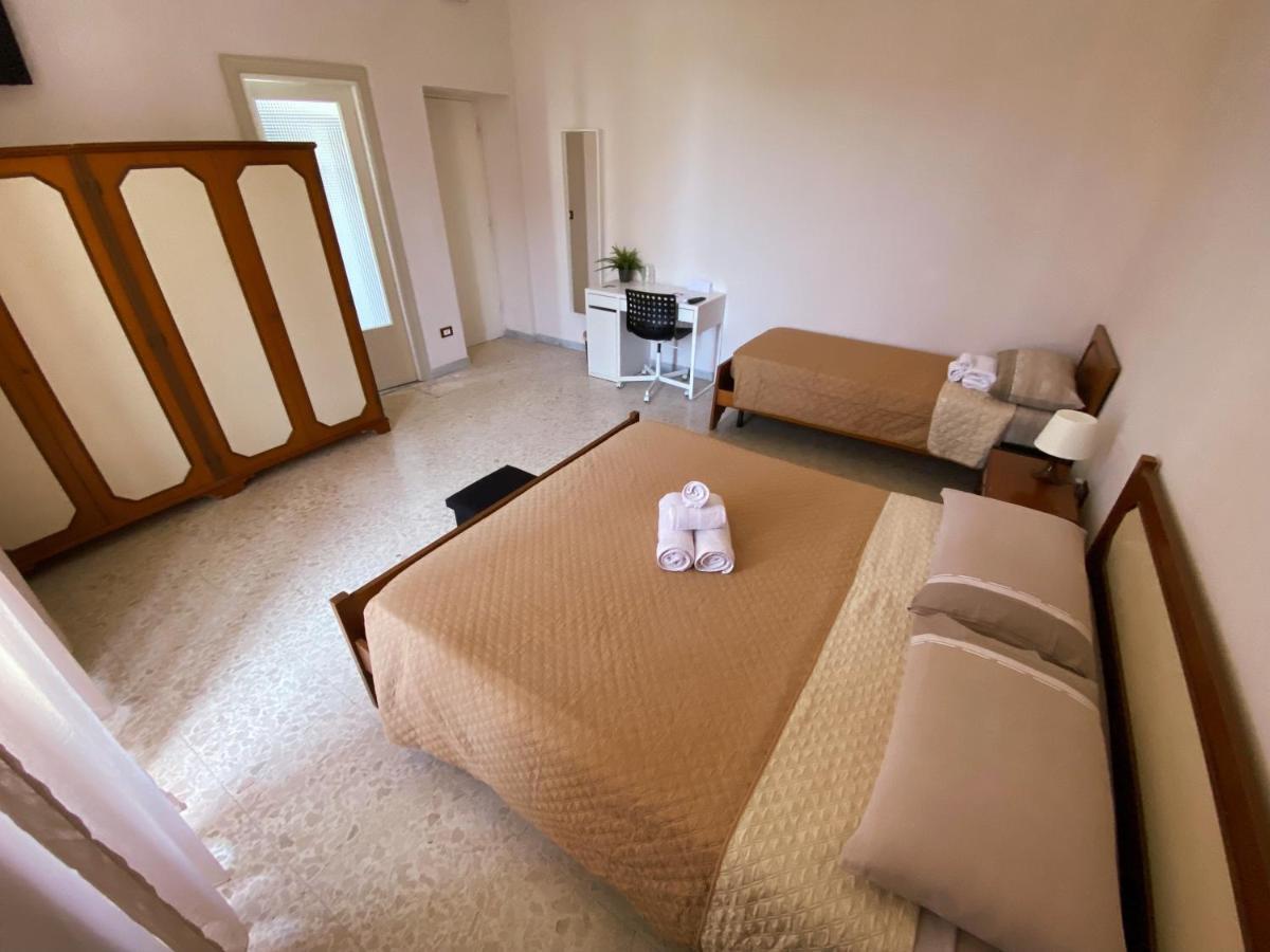 Bed and Breakfast Happy Days Terracina Exteriér fotografie
